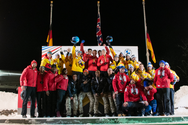4 man gold podium
